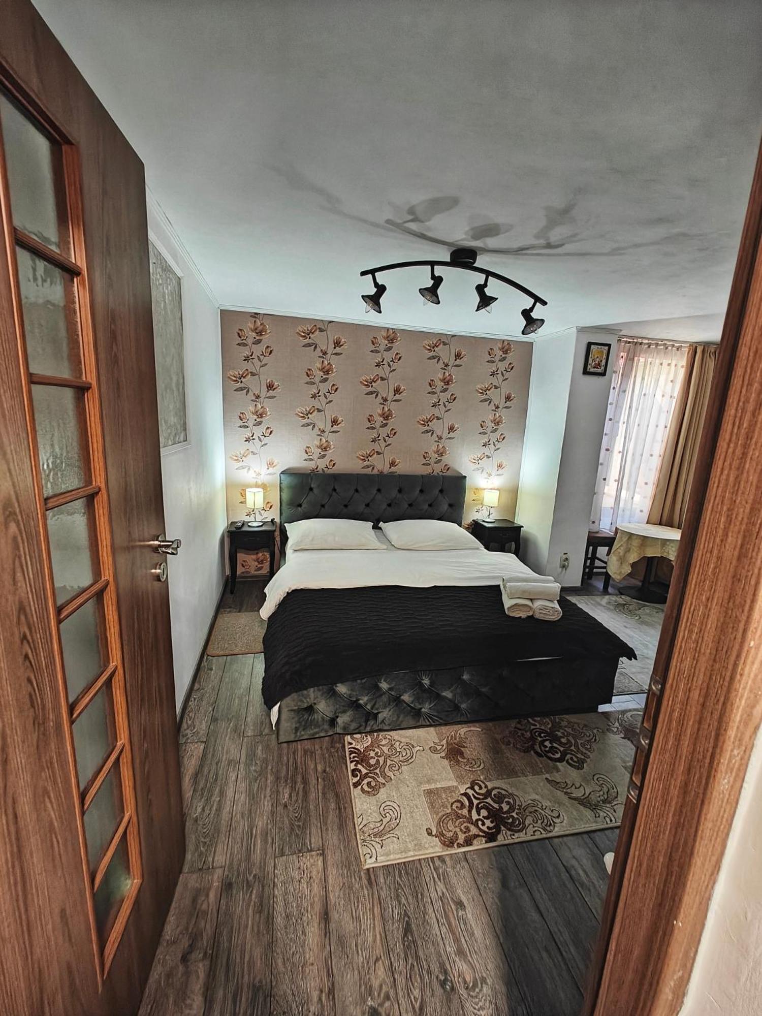 Apartmán Casa Miclau Băile Herculane Exteriér fotografie